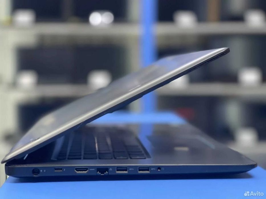 Dell Octacore 17.3" i7/8GB/1TB_Nvme gama Profissional