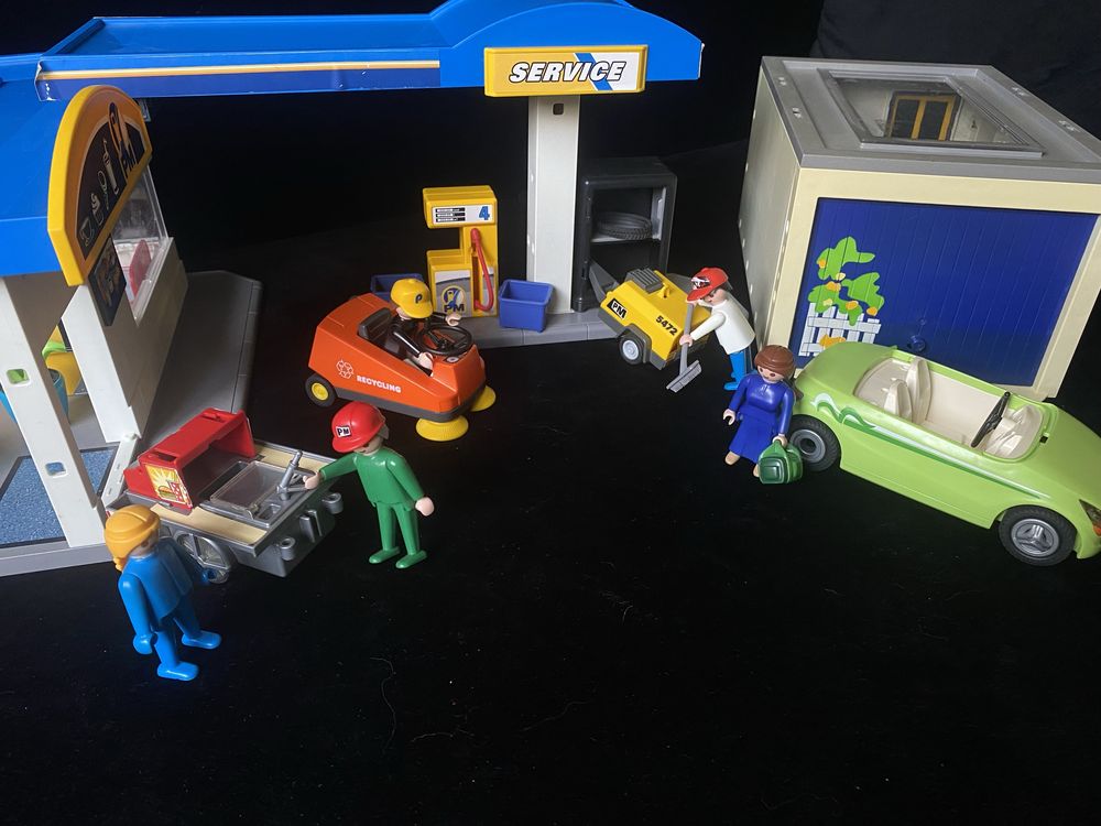 Playmobil 70201, 4318 stacja benzynowa z garażem + auto i wyposażenie