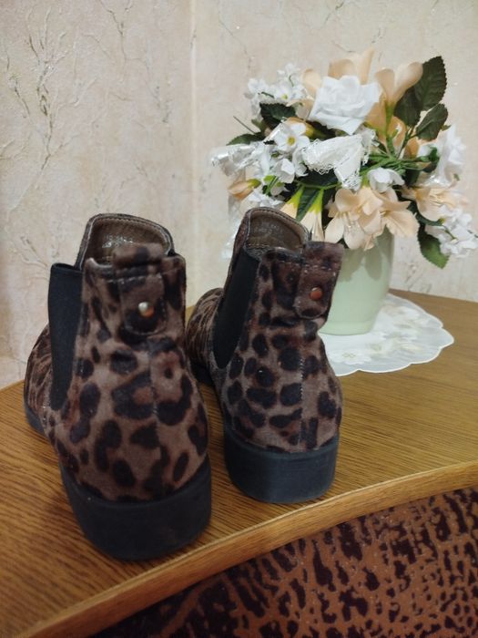 Ботиночки Челси Лео 38 разм