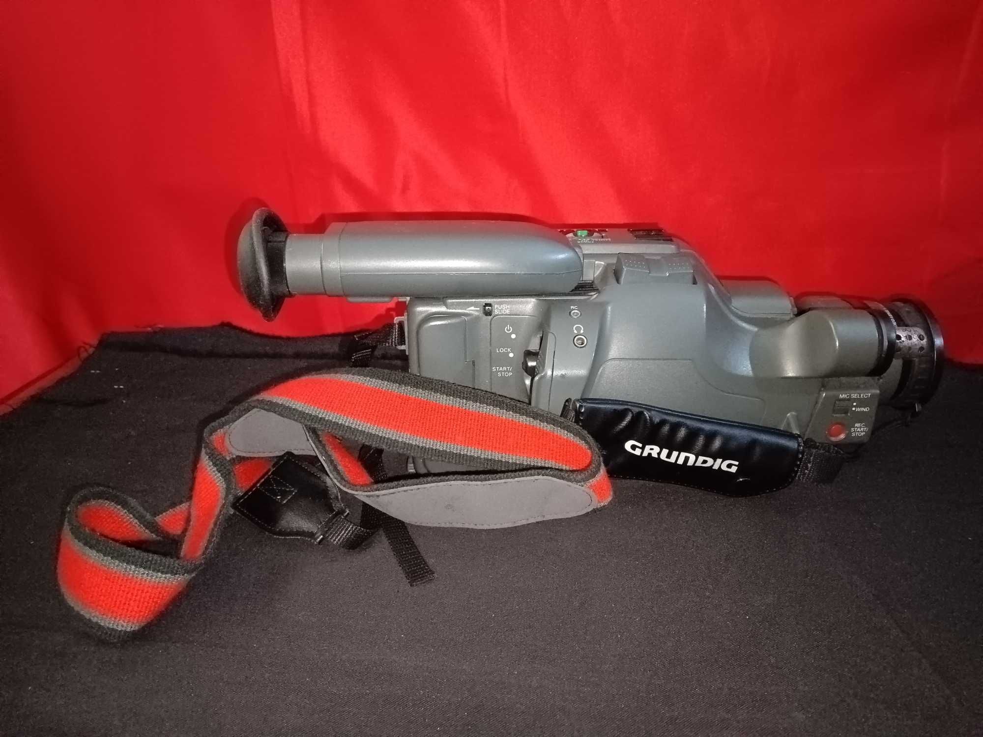 Camera de video Grunding VS 8250