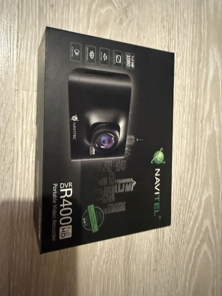 Wideorejestrator Navitel R400