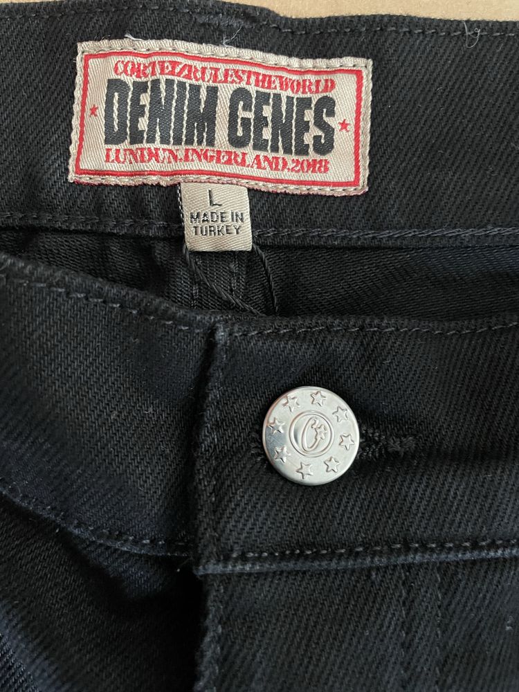 Corteiz C-Star Stitch-Down Jeans "Triple Black"