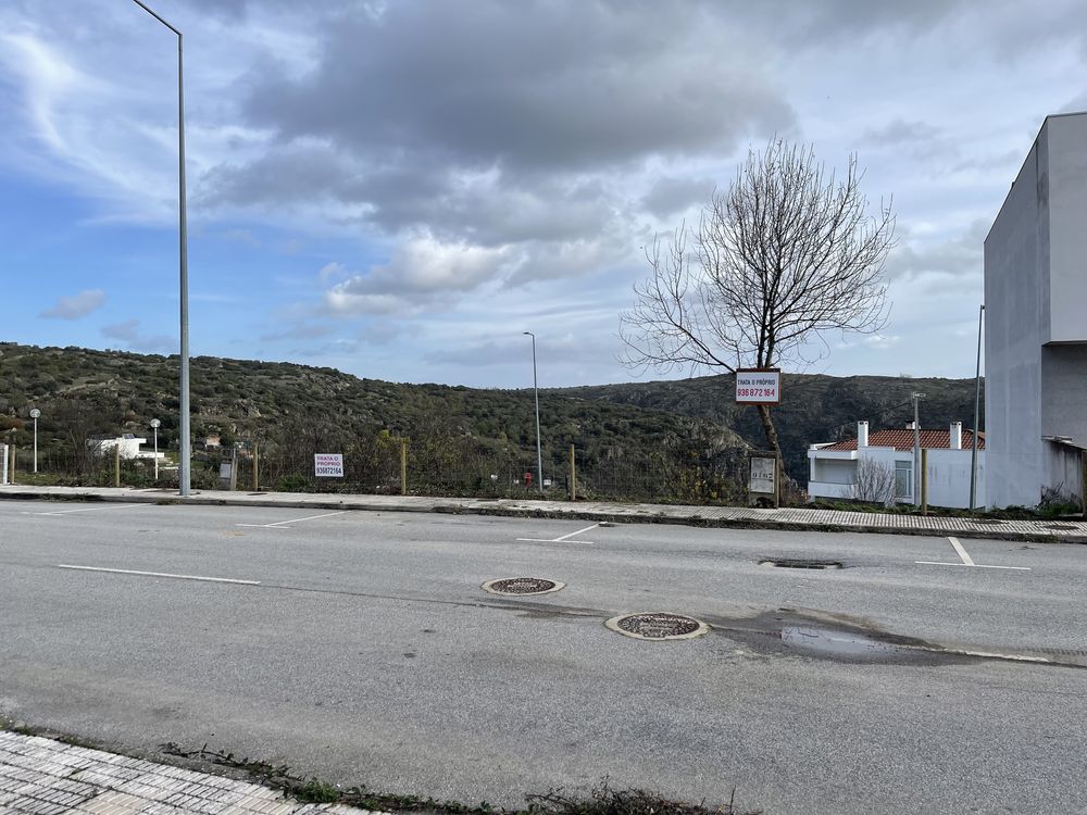 Terreno para Moradia em Miranda do Douro