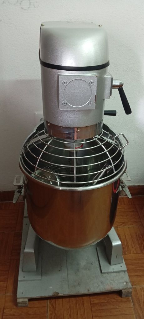 Batedeira de 30 litros