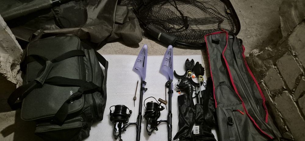 Sprzedam sprzęt wędkarski w bardzo dobrym stanie bez żadnych uszkodzeń