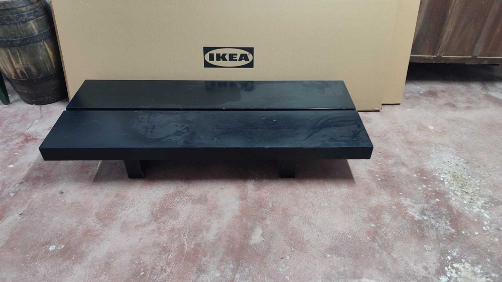 Mesa de centro rectangular em wengue