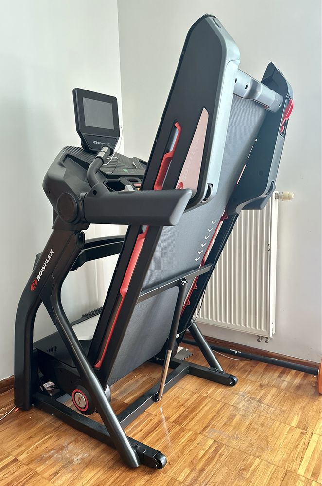 Domowa bieznia  mechaniczna BowFlex T25