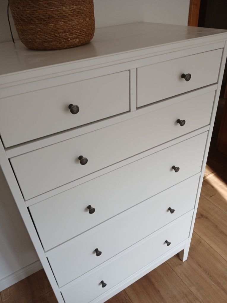 Komoda Ikea Idanas