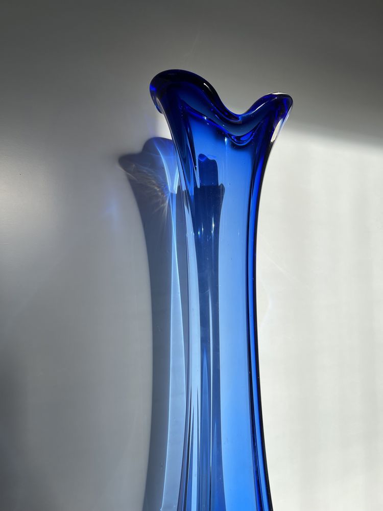 Niebieski wazon ze szkła Murano