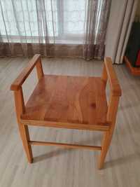 Продам новый деревянный стул для спорта
