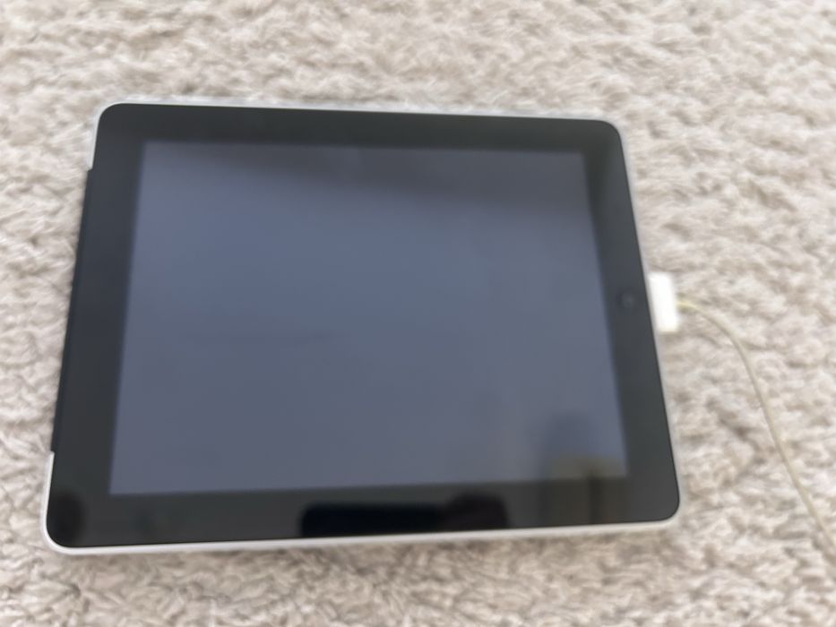 Ipad antigo mas funcional com capa de teclado