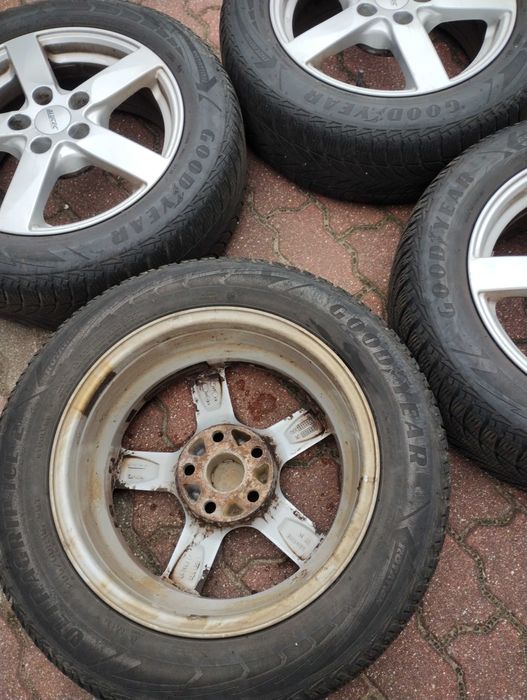 Koła alu zima 205/60/16 TOYOTA Avensis Auris Verso Corolla 5X114,3