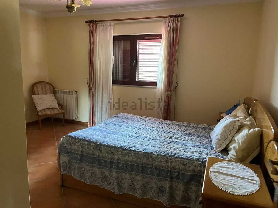 Magnifica Moradia T3 Isolada e Térrea com Piscina