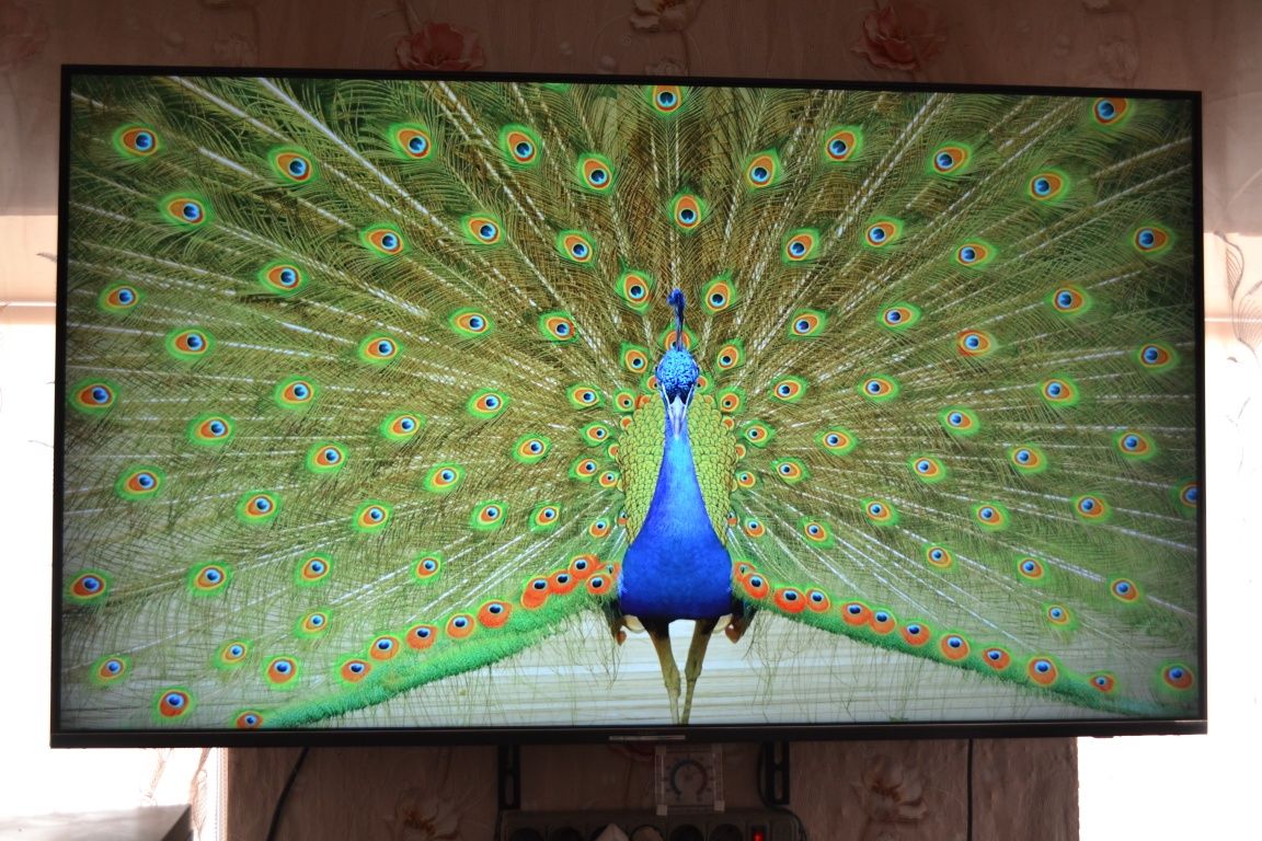 Телевізор BRAVIS 55" 4K SmartTV T2
