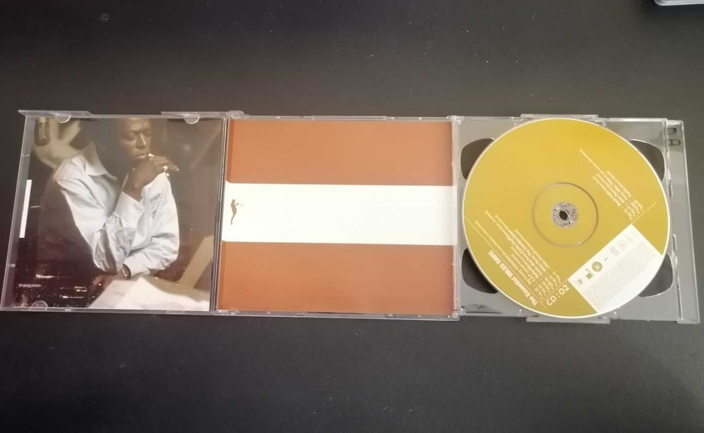 CD Duplo Miles Davis "The Essential" - Excelente estado