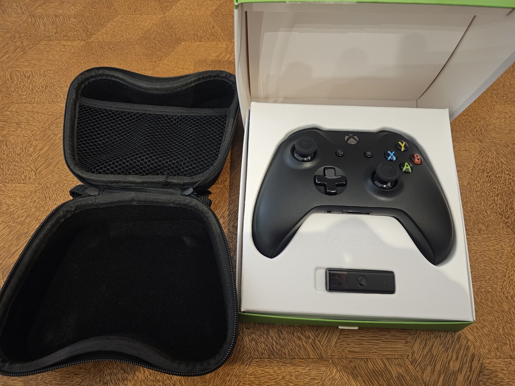 Xbox Controller + Adapter PC + etui