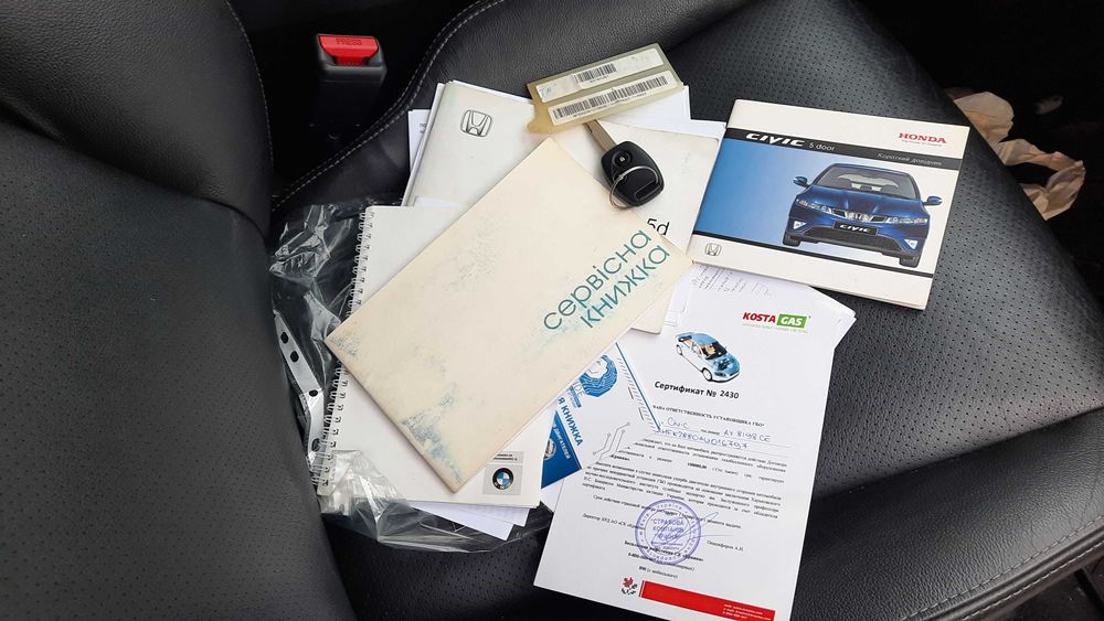 Honda Civic 5D 2010 р 1.8 АТ газ 96000 км пробіг