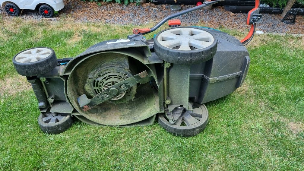 Kosiarka powermax 36e Gardena 1500 W