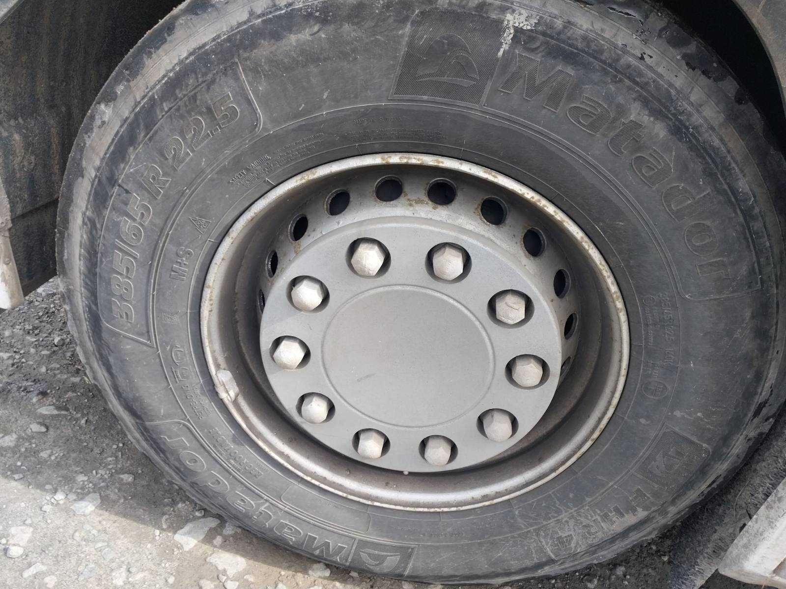 Напівпричіп Wielton NS34S
