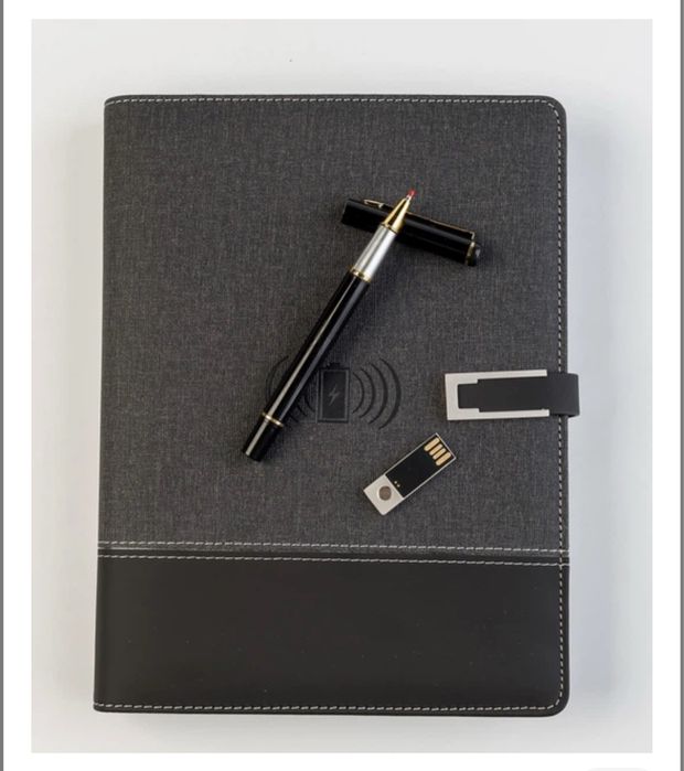 Смарт-блокнот з бездротовою зарядкою Powerbank 8000mAh та флешкою 16Гб