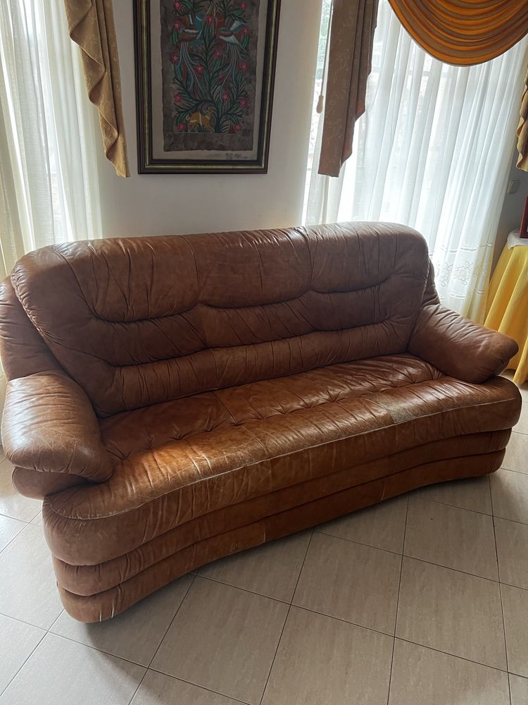 Conjunto sofas e banco