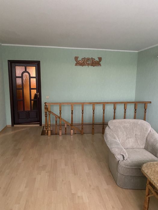 Продається двоповерховий будинок у місті Берестин.