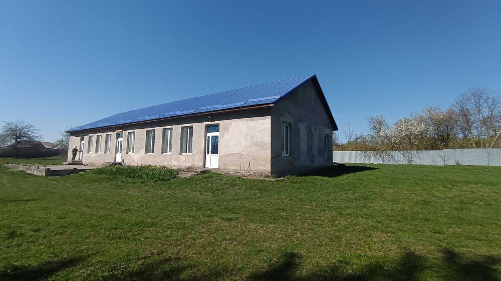 Продаж спецального приміщення село Водички