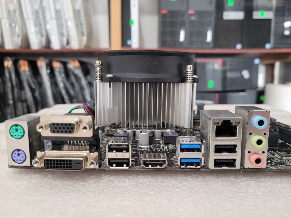 Комплект s1151 ASUS H110M-A/M.2 + i5-6400 материнка і процесор