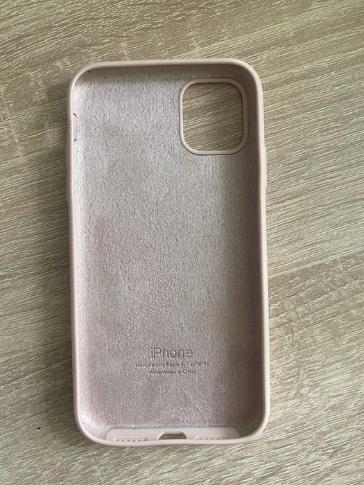 Чехол на айфон 11