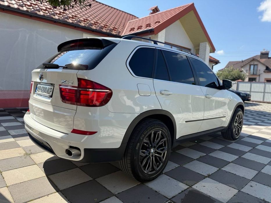 Продам BMW X5 e70  2012 року