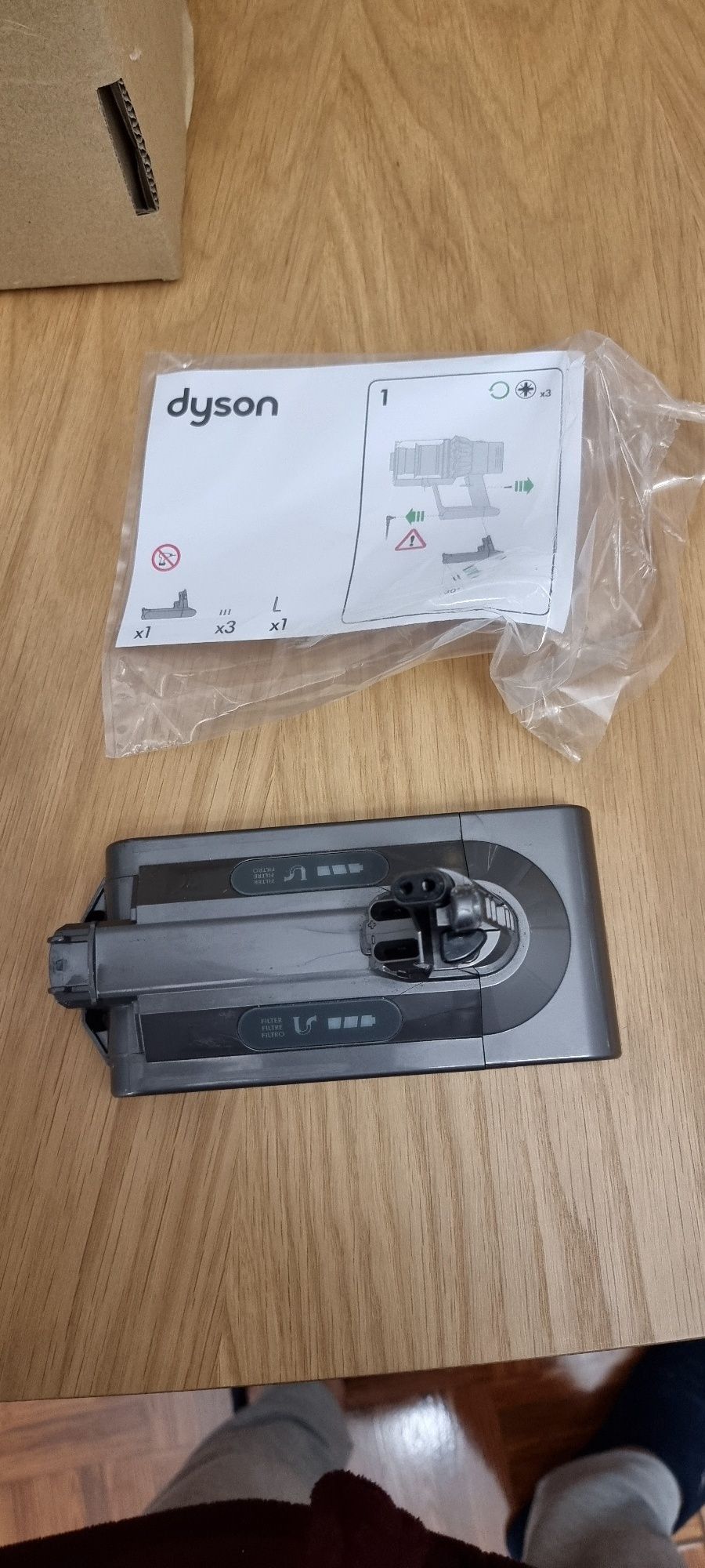 Bateria Dyson V10 como nova