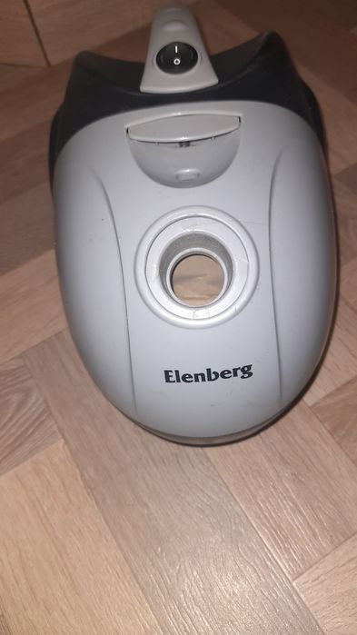 Пилосос ELENBERG 1500 W.