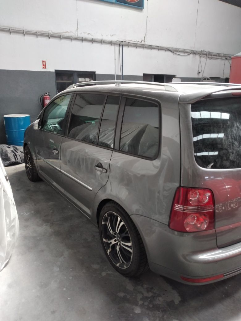 Vw touran para pecas 2007