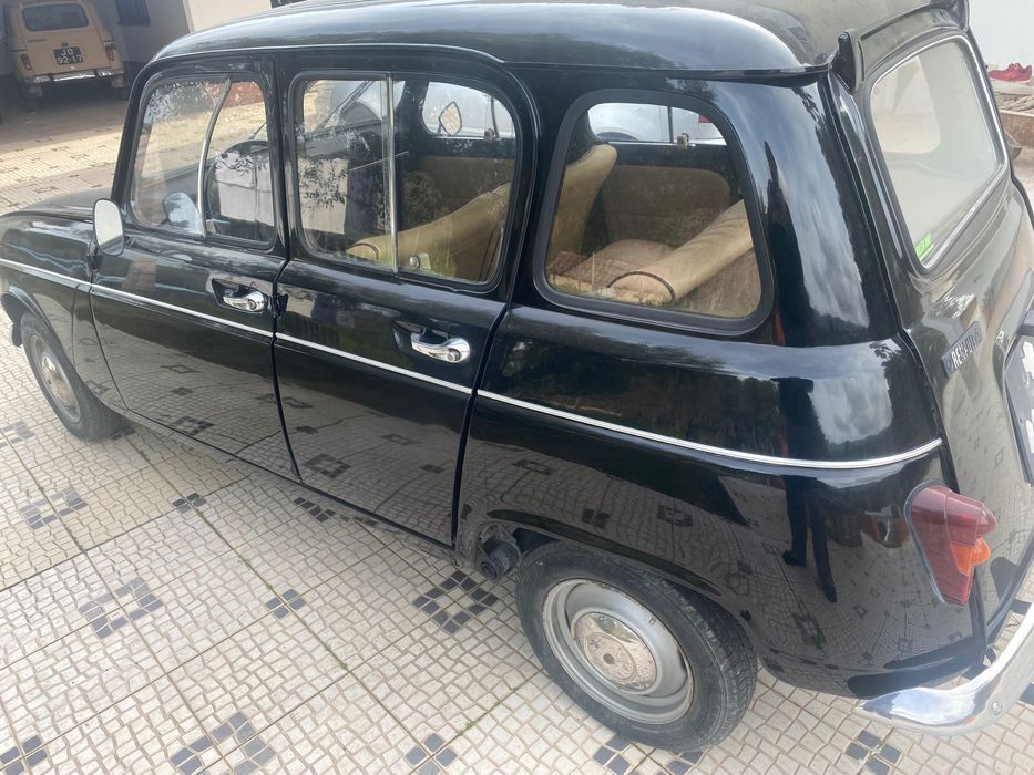 4l completamente restaurada (vendo apenas por trabalhar no exterior)
