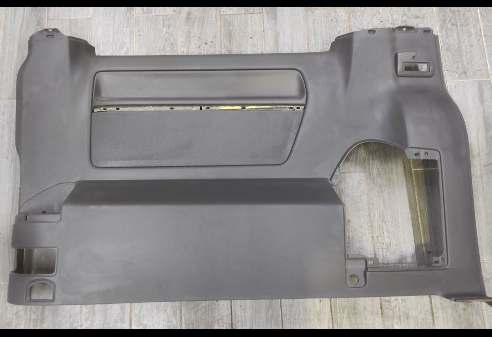 Карта салону Volkswagen Multivan / Transporter T5 T6
Стан