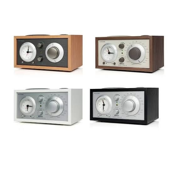 Tivoli Model Three BT – Rádio Despertador Bluetooth