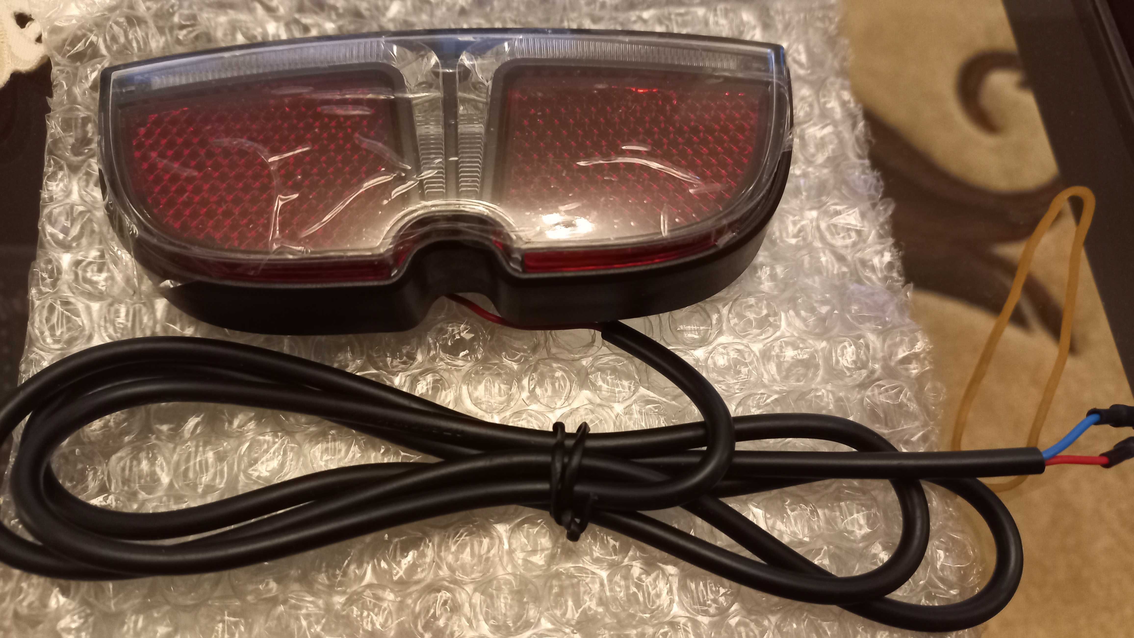 Światło tylne roweru Elektrycznego - lampa tylna