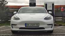 Tesla 3 standart +