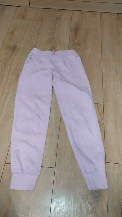 spodnie dresowe PEPPERTS  rozmiar z metki 134-140