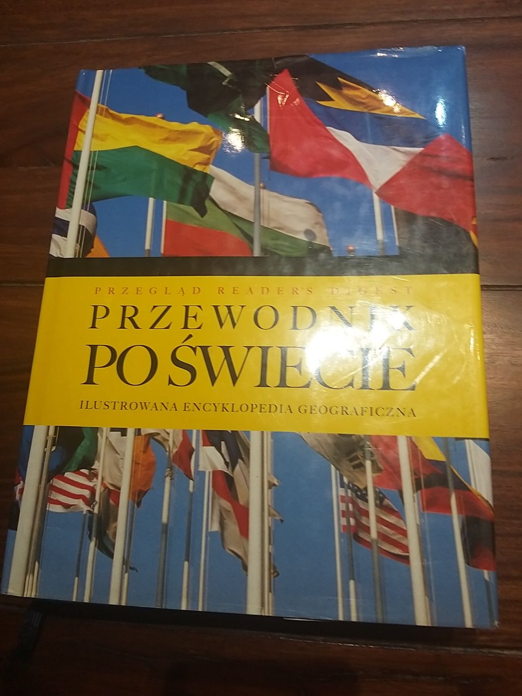 "Przewodnik po świecie"  Reader's Digest