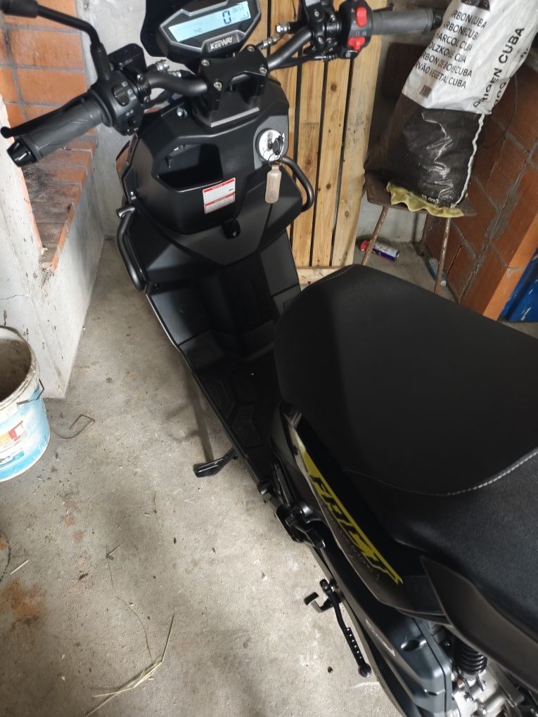 Vender mota keeway fact x 125