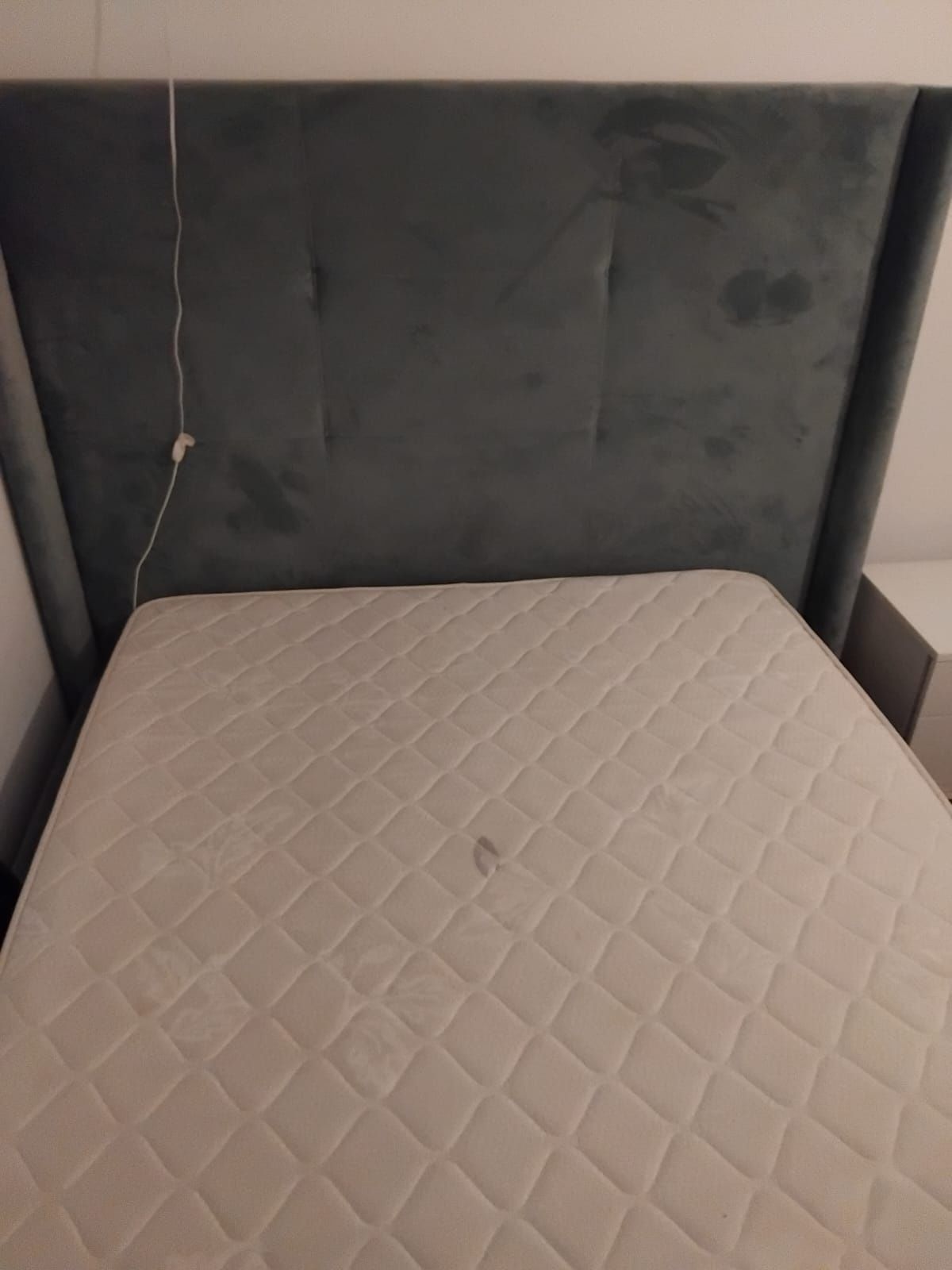 Cama de Casal com cabeceira
