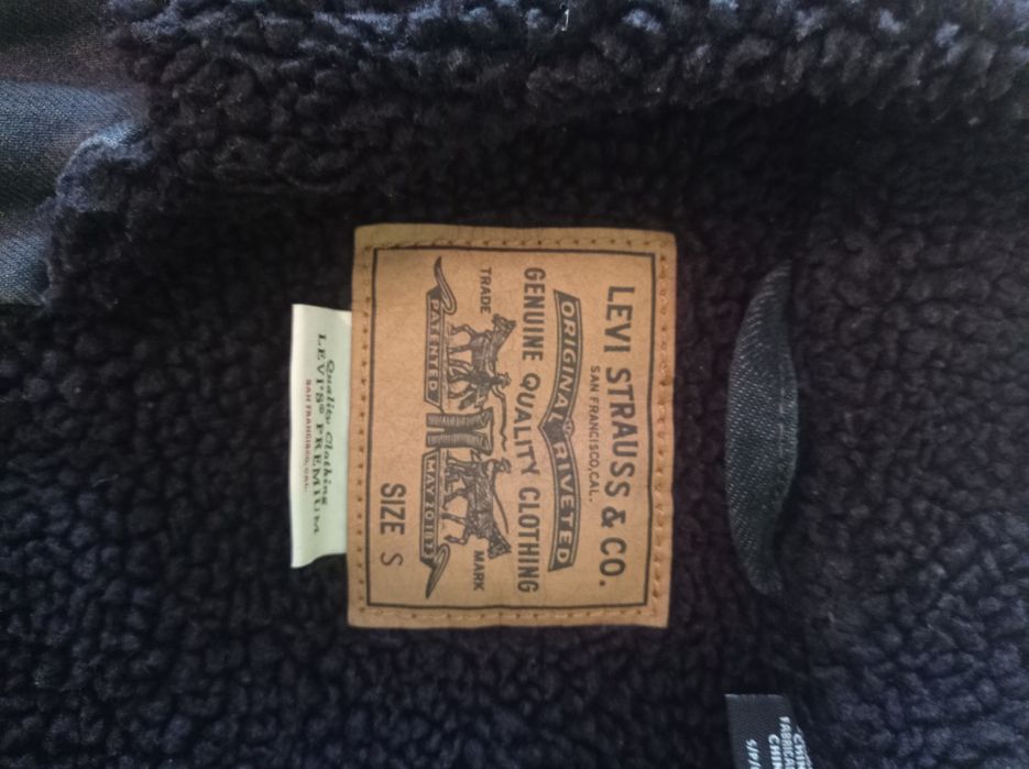 Куртка чоловіча   levi's  & Justin Timberlace