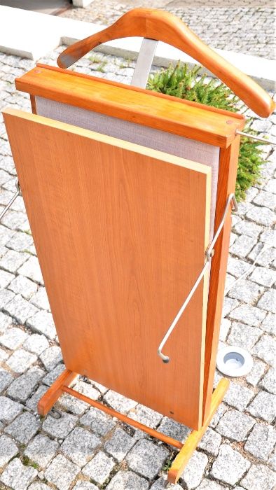 Prasowalnica automatyczna do spodni