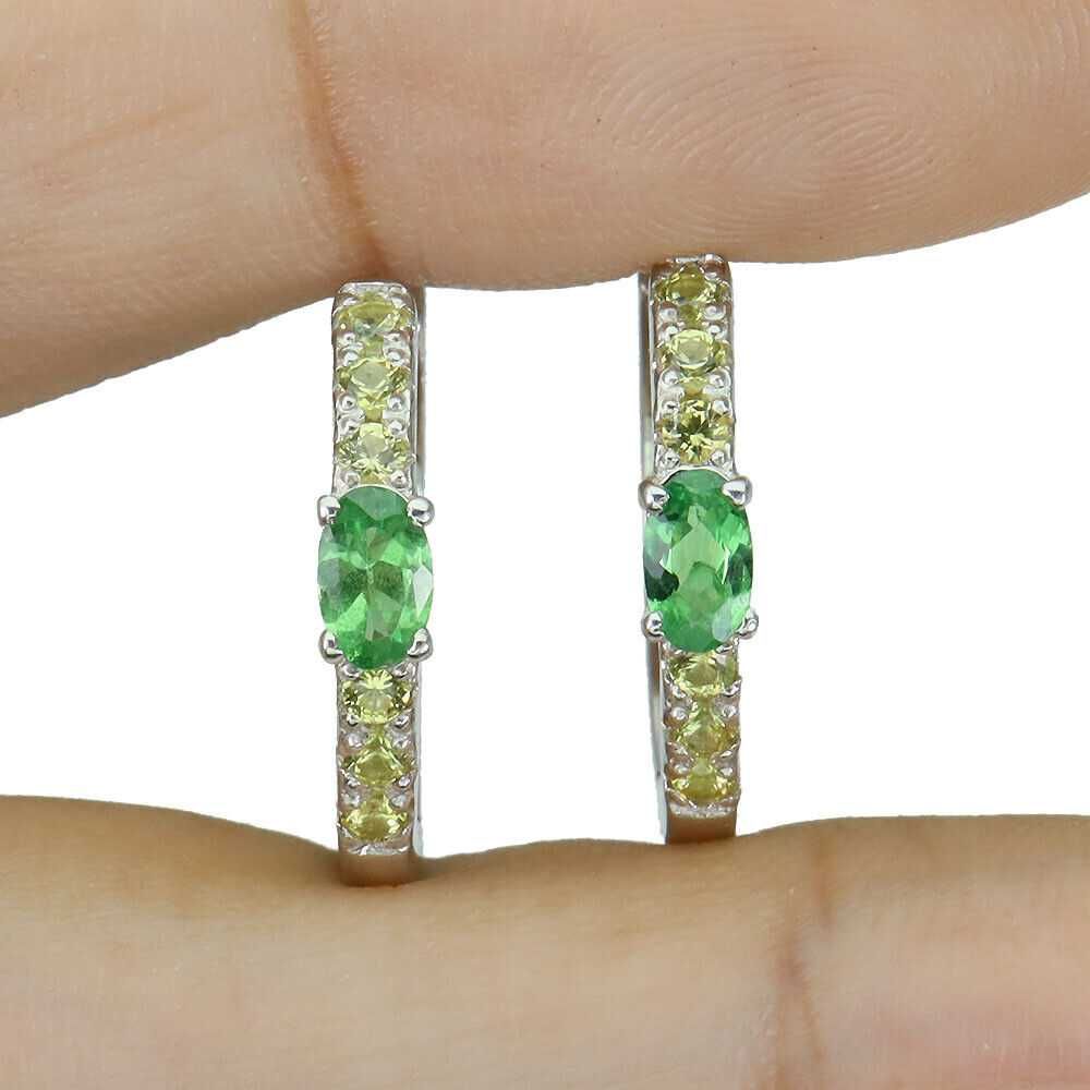 Серьги из натурального хром диопсида 5x3 мм и сапфира