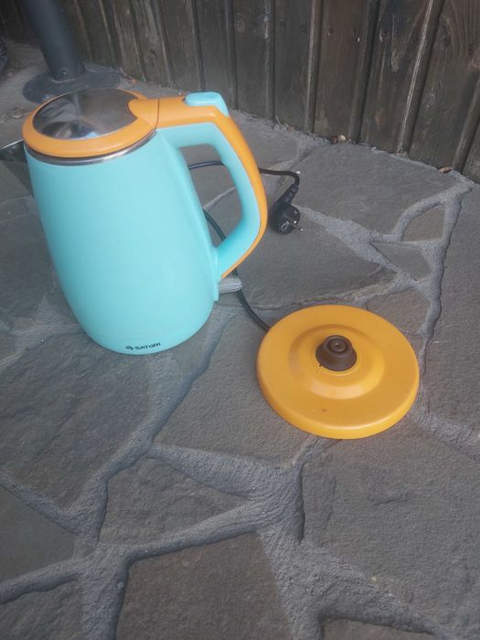 Чайник єлектричний