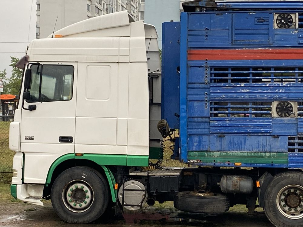 Продается тягач DAF XF 95 1997 г евро 3