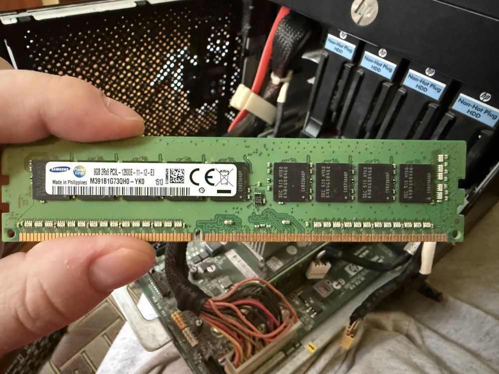 HP MicroServer G7 N40L 16gb ecc ram