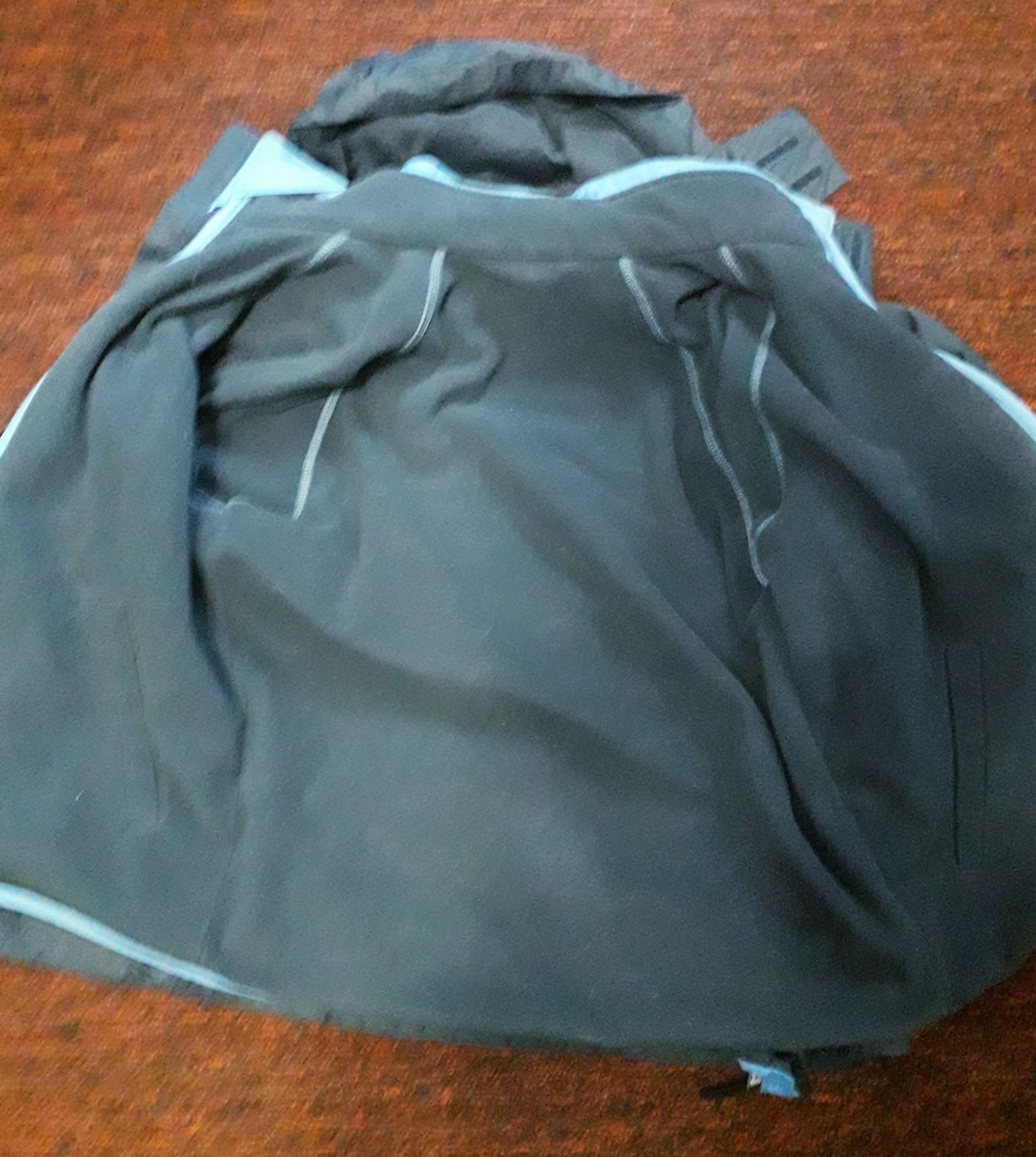 Куртка-ветровка, 2 в 1( с флисовой кофтой, отстегивающейся)