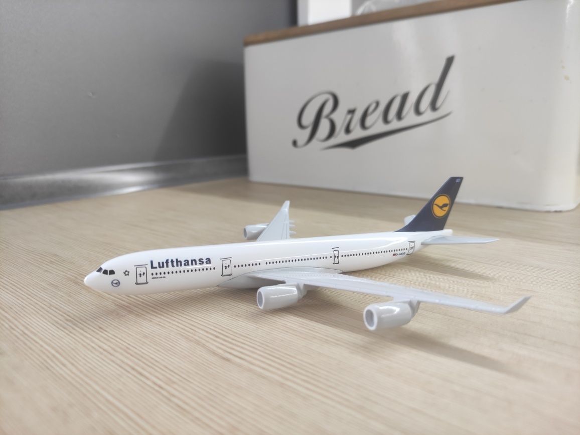 Model Airbus A 340